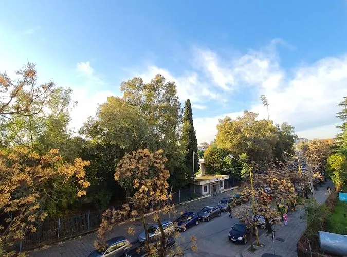 Ex-block District Charming With Treeish Sorrounding View! *